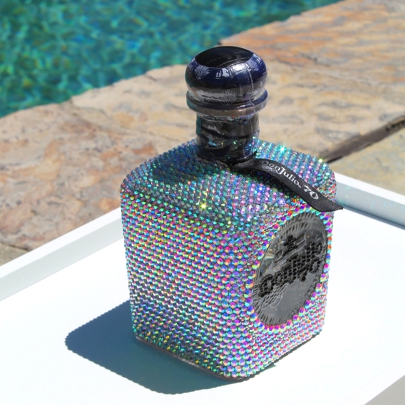 ✨🆕✨ Don Julio 70 Añejo Cristalino Bling Bottle - Picture 4 of 6